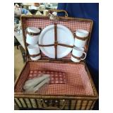 New Picnic Basket