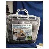 New Snuggle Me Weighted Blanket 15 pounds