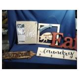 Wood Decor Signs and