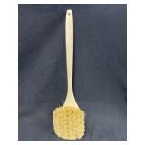 Magnolia Brush, 20 in. Utility Brush Tampico No.