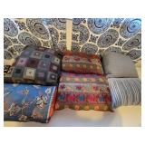 (6) Throw Pillows