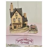 David Winter Cottages Murphys & Market Day 4x3x6