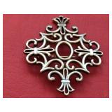 Vintage Sterling Fleur-de-lis Brooch 8.9 Grams