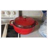 Lodge Enameled Cast Iron Dutch Oven