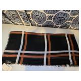 NWT 74"ï¿½32" Scarf