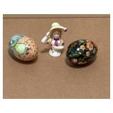2 VTG  Handmade Painted Eggs & Ceramic Dutch