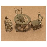 VTG Miniature Metal Dollhouse Furniture Set,