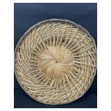 Woven Rattan Tray 17.5� Round Wicker Basket Woven Rattan Tray 17.5� Round Wicker Basket