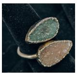 Green & Pink Quartz Wrap Ring Sz 8 Green & Pink Quartz Wrap Ring Sz 8