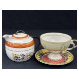 Footed Teacup, Teapot and saucer Footed Teacup, Teapot and saucer