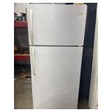 Frigidaire White, Top Freezer Refrigerator Powers Frigidaire White, Top Freezer Refrigerator Powers