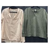 (2) Sleeve Long Shirts Sz Med (2) Sleeve Long Shirts Sz Med