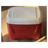 IGLOO Island Breeze Cooler 28 Quarts