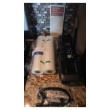 Vacuum Sealer w/Bags