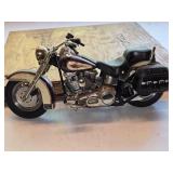 Franklin Mint 1:10 Scale Die-cast Model of a