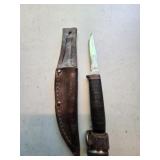 Vintage KaBar Hunting Knife for Skinning