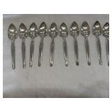 (10) Vintage Wm. Rogers Mfg Co Grapefruit Spoons