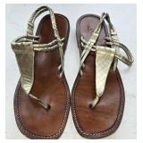 Sz 7 Cole Haan  T-Strap Flat Sandals in Gold