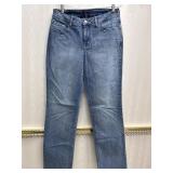 Sz: 6, ï¿½NYDJï¿½ Womenï¿½s Blue Jeans