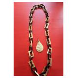 Plastic Geometric Shaped Necklace + Ceramic