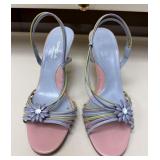 Sz 8 Via Spiga Flower Heels