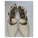 Sz 7.5 Nina Tan Pointed Toe Slingbacks