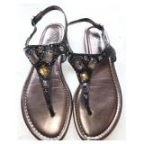 Sz 8 Vince Camuto Embellished Thong Sandals in a