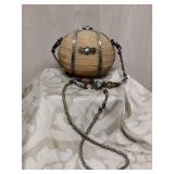 Vintage Maya Evangelista Resin Clamshell