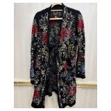Sz: M BIYA Johnny Was Floral Embroidered Sweater