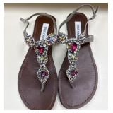 Sz 8 Steven Madden Flat Sandals