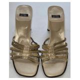 Sz 7.5 Stuart Weitzman Gold Metallic Strappy