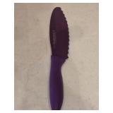 KAI Pure Komachi 2 5.75-Inch Purple Scalloped