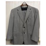 Sz: 40 58 7R  Fred Menï¿½s Custom Made Pin Stripe