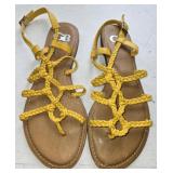 Sz 8 Gianni Bini Yellow Leather Sandals