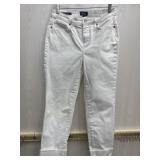 Sz: 4 "NYDJ"  Womens White Jeans