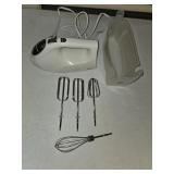 Hamilton Beach 6-Speed Electric Hand Mixer with