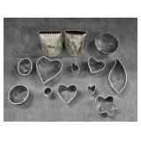 Wilton Jumbo Decorating Tips & Assorted Cutters