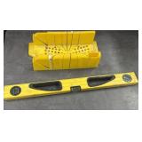 Foamcast Level & Stanley Plastic Miter Box