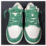 Sz: 8, Nike Dunk Low SE, Menï¿½s Shoes
