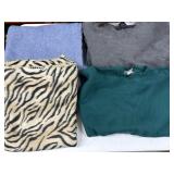 (2) Throw Blankets & (2) Sz XL Sweaters