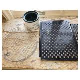 Baking Trays, Small Potpourri Pot & (3) Heavy