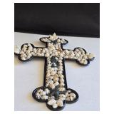 15"ï¿½18" Seashell Cross