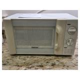 ChefMate Microwave 18"ï¿½11"ï¿½10"