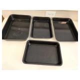 (4) Assorted Sz Cake Pans