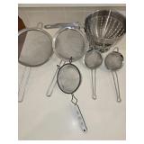 Colander & (5) Strainers