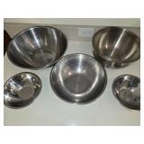 3 Large Stainless Bowls & (2) Smaller Ones