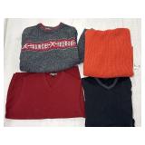 (4) Sz L Sweaters