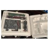 NEW Hawthorne Village Thomas Kinkades Christmas