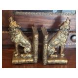 8"Howling Wolf Bookends