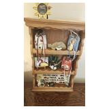 Small Wooden Shelf w/Decor 20x13x4